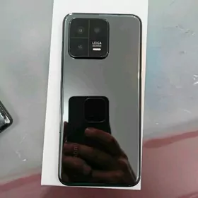 Xiaomi 13 8/256gn