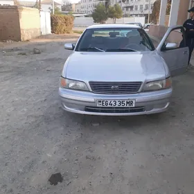 Nissan Cefiro 1995