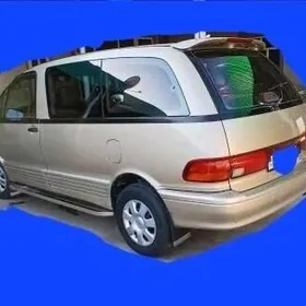 Toyota Previa 1995