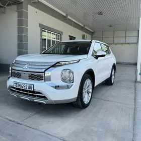 Mitsubishi Outlander 2021