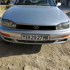 Toyota Camry 1992