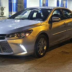 Toyota Camry 2016