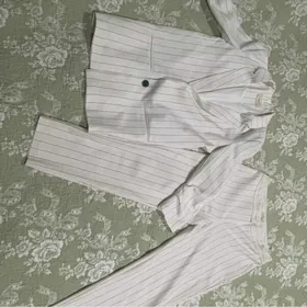 Костюм брючный