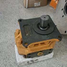 komatsu 155buldozer kpp nasos