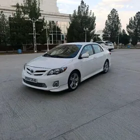 Toyota Corolla 2011