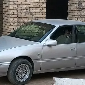 Opel Omega 1990
