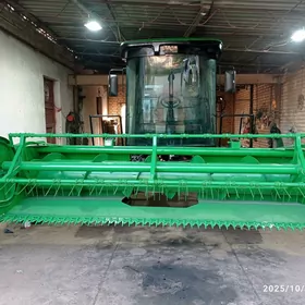 MTZ 82 2012