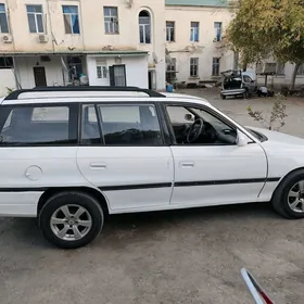 Opel Astra 1998