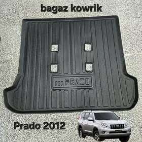 bagaz kowrik Prado 2012