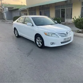 Toyota Camry 2011