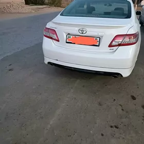 Toyota Camry 2010