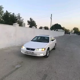 Toyota Camry 1997