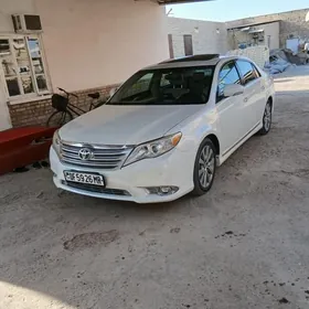 Toyota Avalon 2012