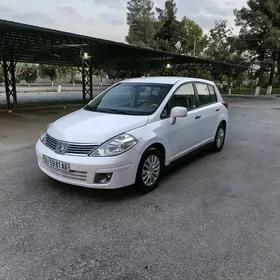 Nissan Versa 2009