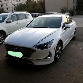 Hyundai Sonata 2021