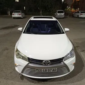 Toyota Camry 2016