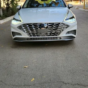 Hyundai Sonata 2021