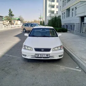 Toyota Camry 1997