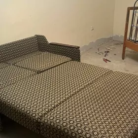 Köne öý goşlary/ mebel/ krowat