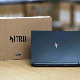 Acer NitroV16/i7-14650HX/4060