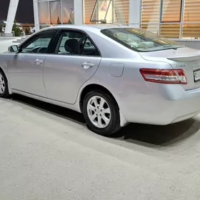 Toyota Camry 2010