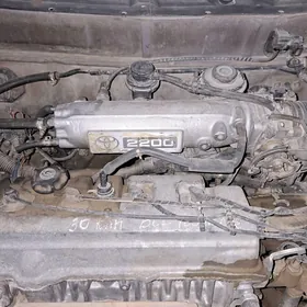 2.2 toyota camry motor