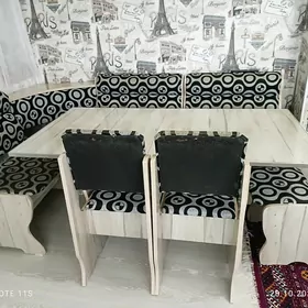 Кухонный уголок