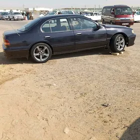 Nissan Cefiro 1997