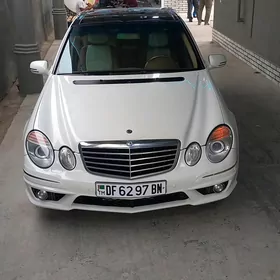 Mercedes-Benz E500 2006