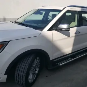 Ford Explorer 2018