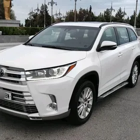 Toyota Highlander 2017