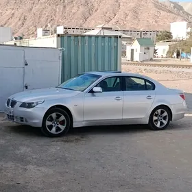 BMW E60 2004