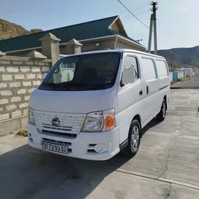 Nissan Urvan 2007