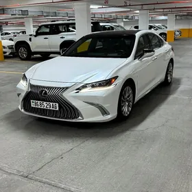 Lexus ES 350 2021