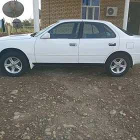 Toyota Camry 1992