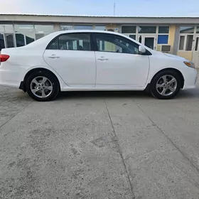 Toyota Corolla 2013