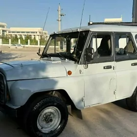 UAZ 469 2002