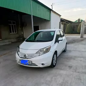 Nissan Versa Note 2014