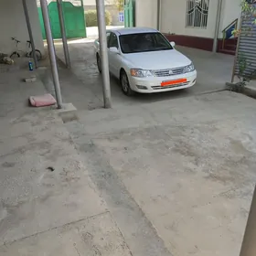 Toyota Avalon 2001