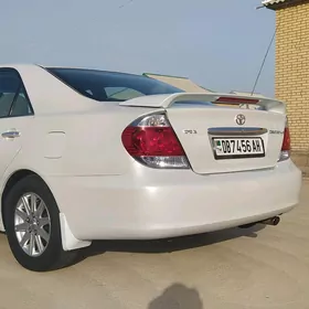 Toyota Camry 2004