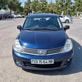 Nissan Versa 2010