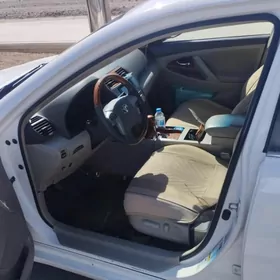 Toyota Camry 2011