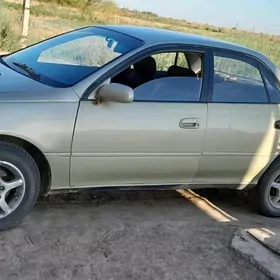 Toyota Carina 1992
