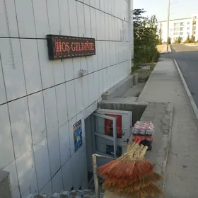 Satlyk magazin.