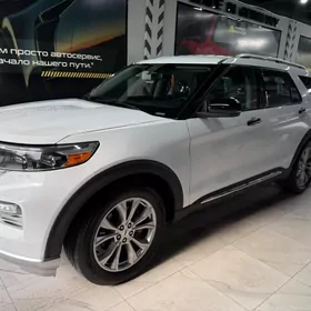 Ford Explorer 2021