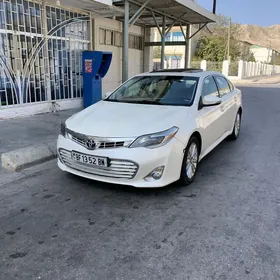 Toyota Avalon 2013