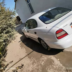 Daewoo Leganza 1998