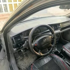 Opel Vectra 1996