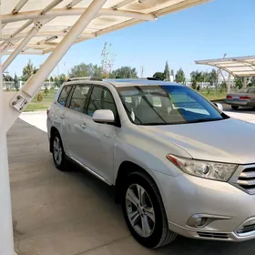 Toyota Highlander 2011
