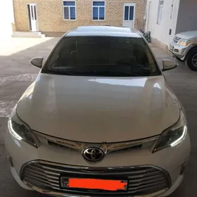 Toyota Avalon 2018